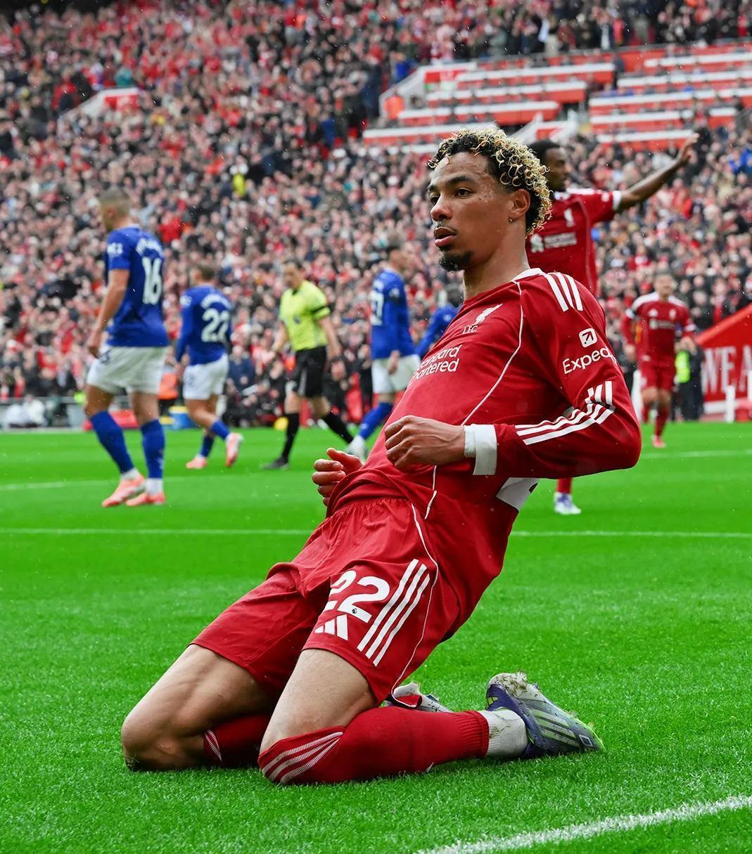 重磅！转会期利物浦复出首秀——英超节点到来集结日俄克拉荷马雷霆调整名单以备国王杯，山东男篮防线松动备战欧篮联的简单介绍-九游官方网站